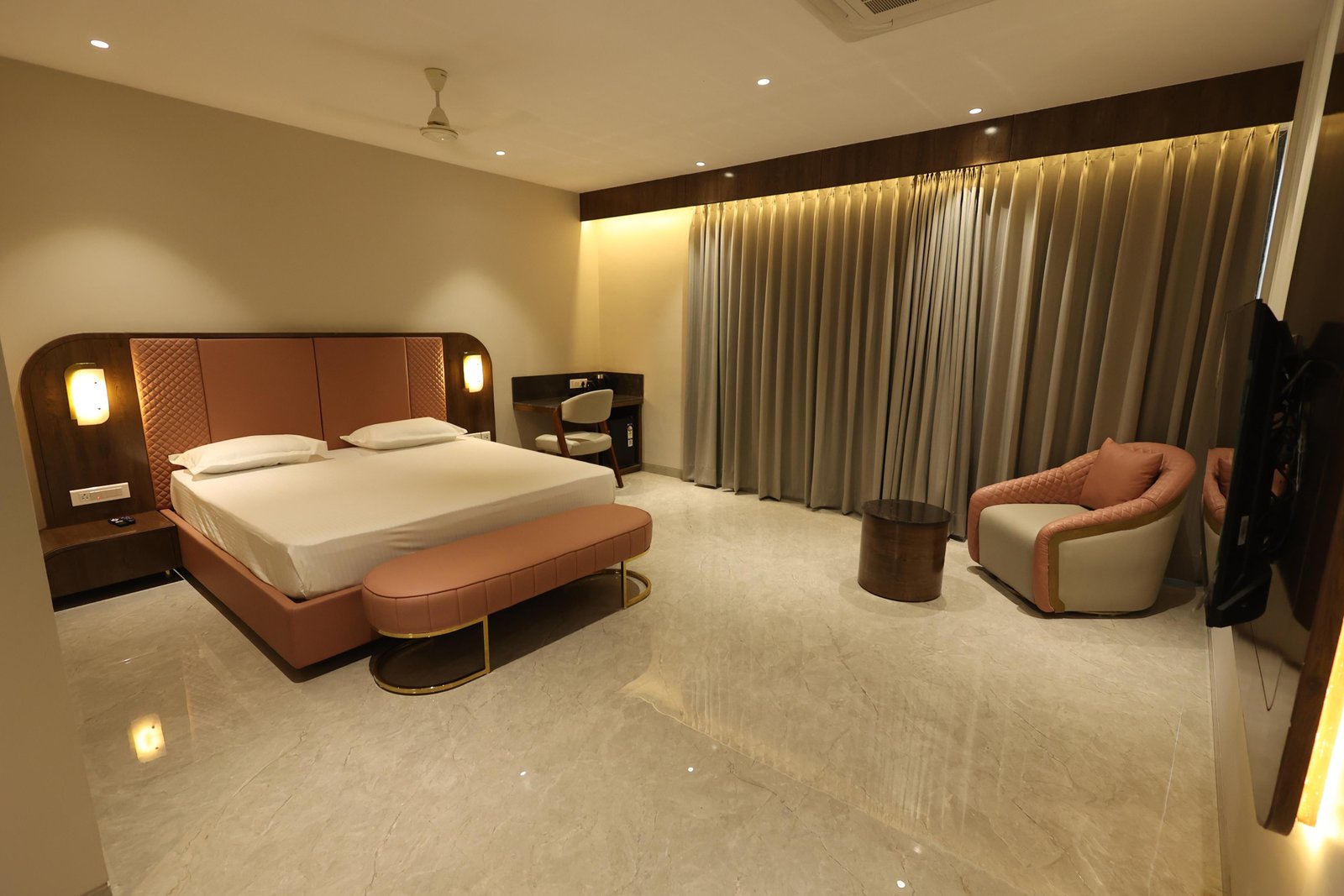 Bridal Suite — 1
