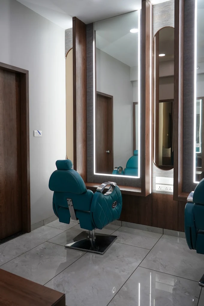 Makeup Room — 5
