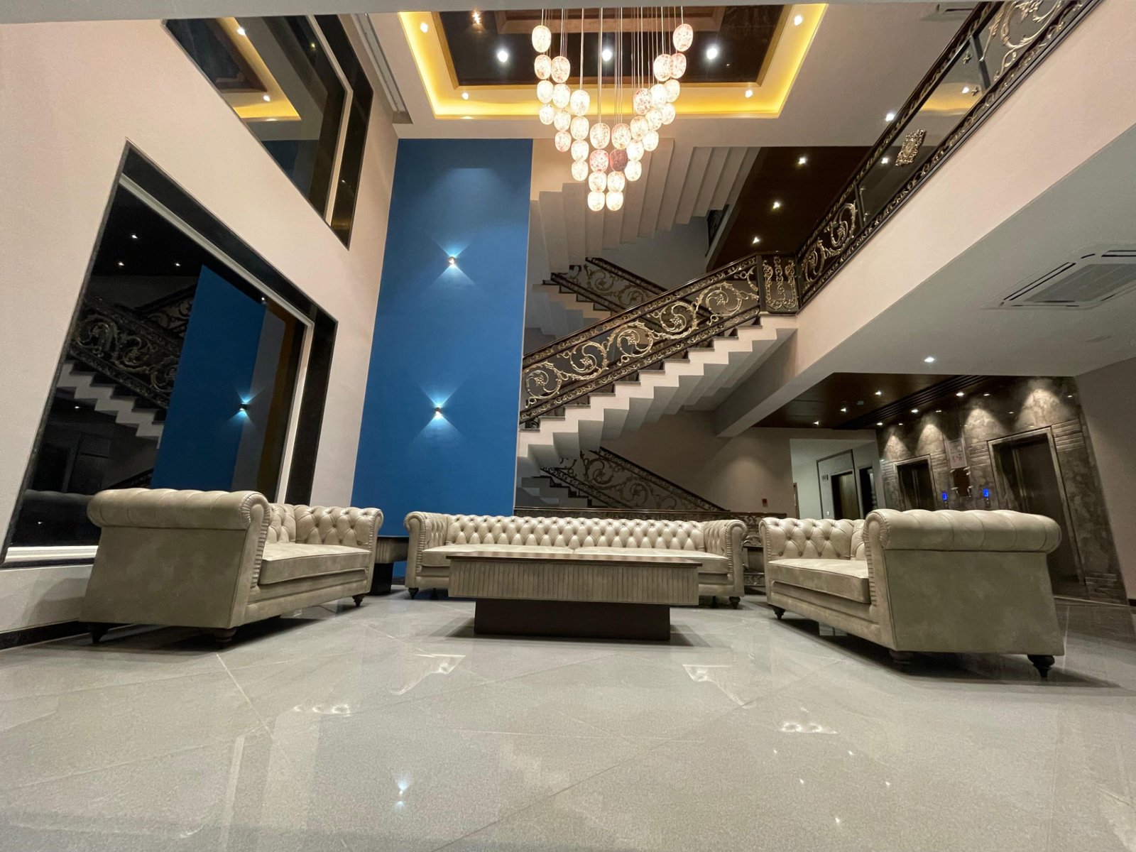 Arrival & Reception — 1